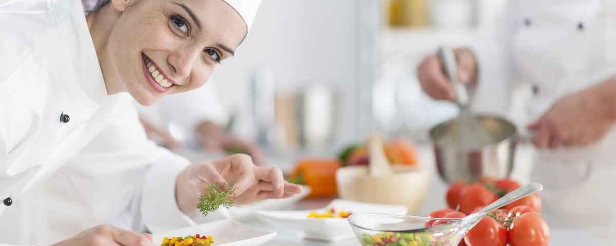 Yuk Kenalan Dengan 5 Chef Wanita Yang Sukses Menggebrak Dunia Kuliner