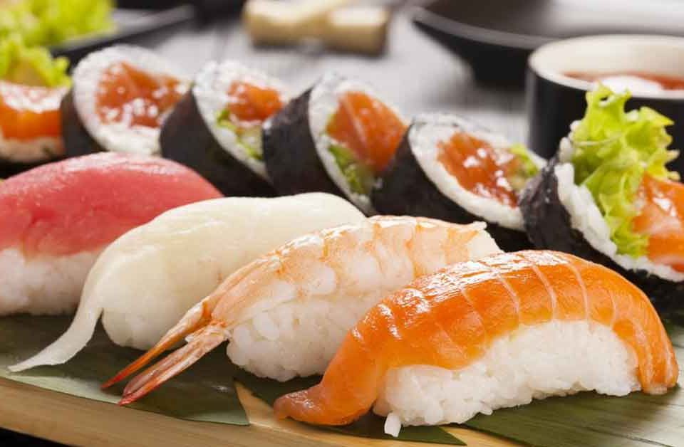 Mengenal Sejarah Sushi